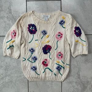 VINTAGE 80s Michelle Stuart Studio Size L HandKnit Sweater Floral Cottage Core